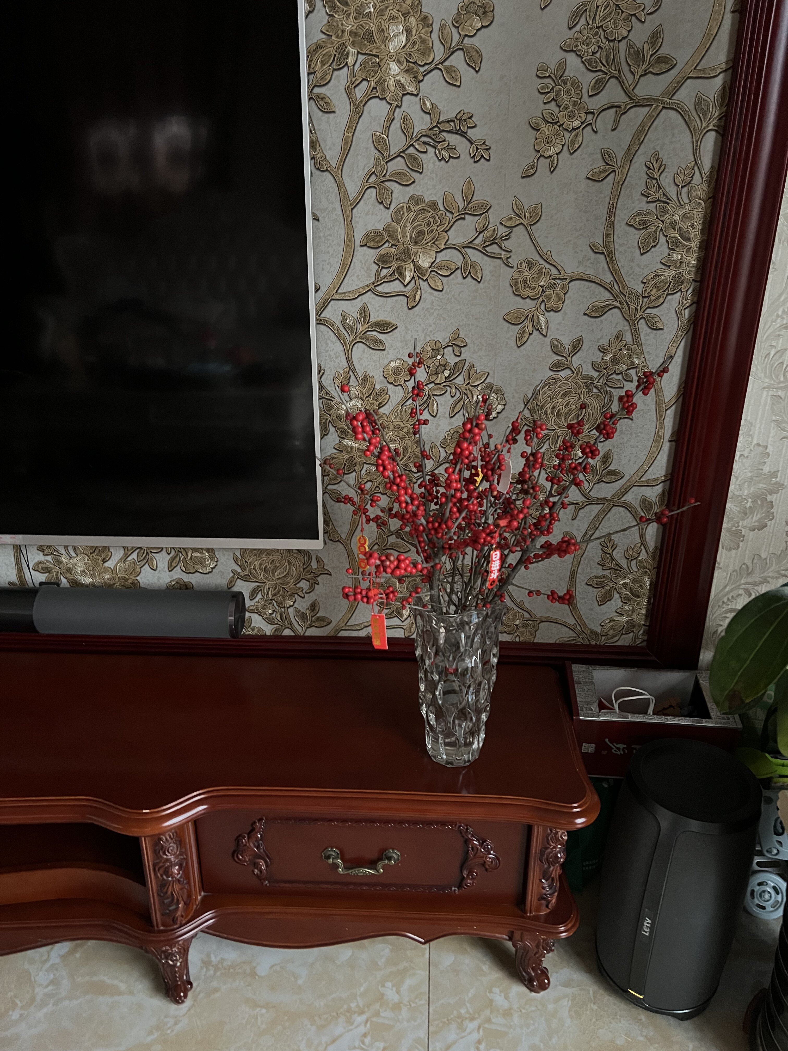 北美冬青发财红果果鲜花真花春节喜庆年宵花水培银柳切枝云南盆栽