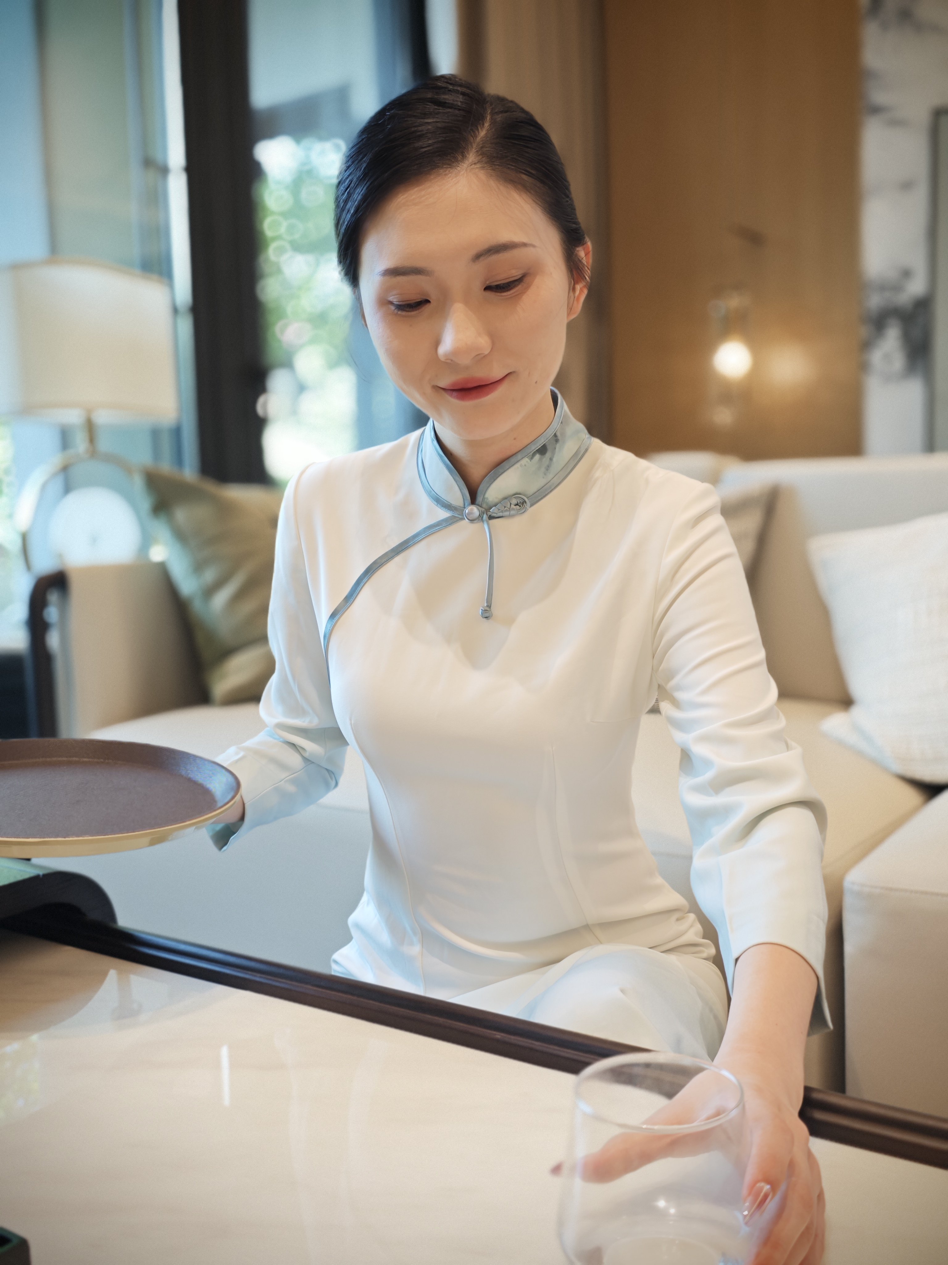 高档酒店售楼部旗袍裙案场客服物业餐厅宴会迎宾工作服秋冬女长袖