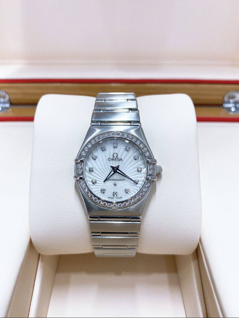 【市场价3折】欧米茄星座正品女表原镶钻石英机芯手表女士款9.8新