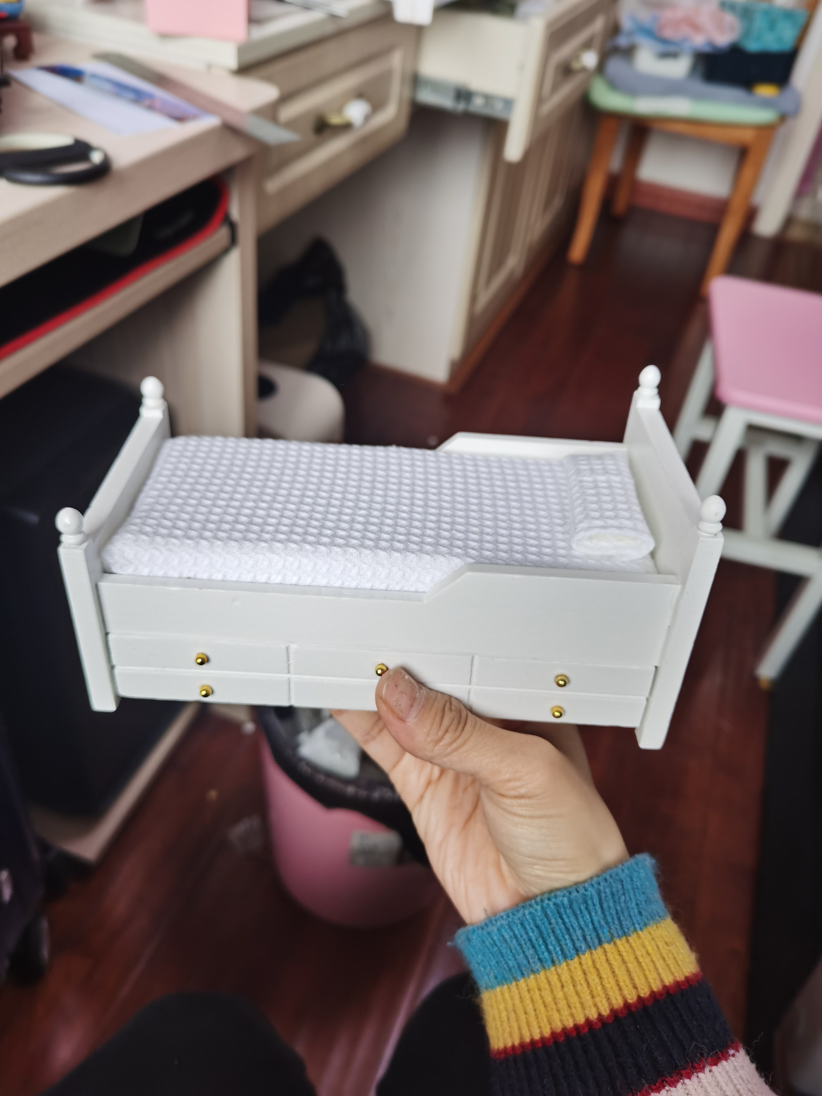 dollhouse娃娃屋bjd微缩模型ob11袖珍家具卧室白色古典床带抽屉
