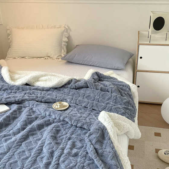 Blanket Spring Nap Super Thick Lamb Silk Sofa Blanket Class A Cross-border New Bedroom Ins Style Cover Blanket Wholesale Sofa
Blanket Spring Nap Super Thick Lamb Silk Sofa Blanket Class A Cross-border New Bedroom Ins Style Cover Blanket Wholesale Sofa
