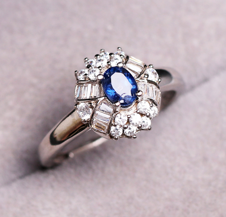 2.96g天然蓝宝石戒指女款正品贵宝彩宝一物一图附证书