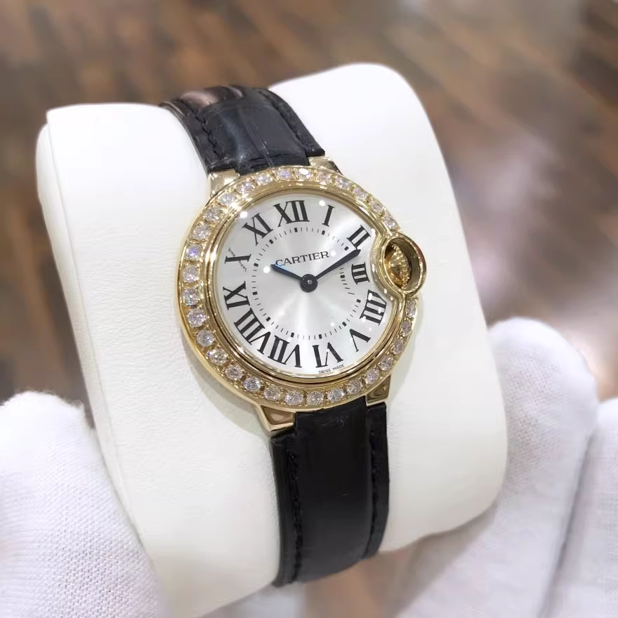 卡地亚女表蓝气球18k黄金镶钻石英机芯手表女士正品9.8新w6900156