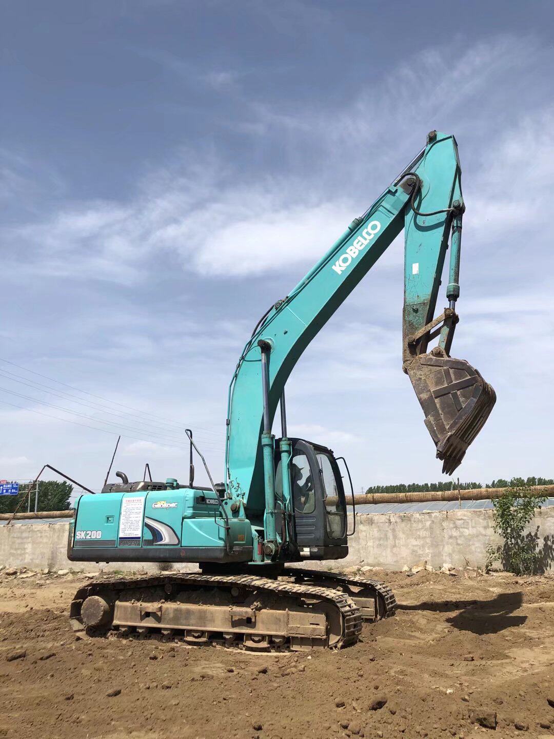 神钢200型挖掘机 - 资产处置 - 阿里资产
