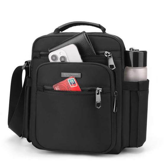Multi-layer shoulder bag men's bag crossbody bag men's canvas backpack 2025 new fashion casual men's bag
Multi-layer shoulder bag men's bag crossbody bag men's canvas backpack 2025 new fashion casual men's bag