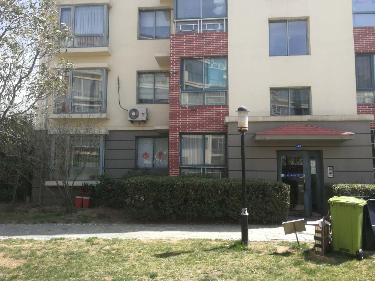 青岛市崂山区香港东路397号3号楼1单元101户(山水名园)138.44平米住宅