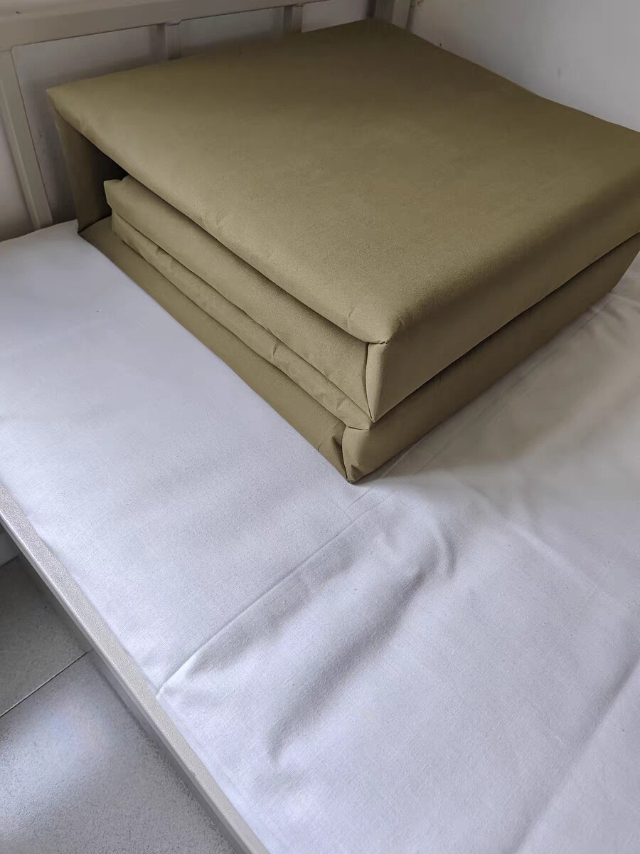 手工定型被内务被军绿色无帆布模型被标准豆腐块成型