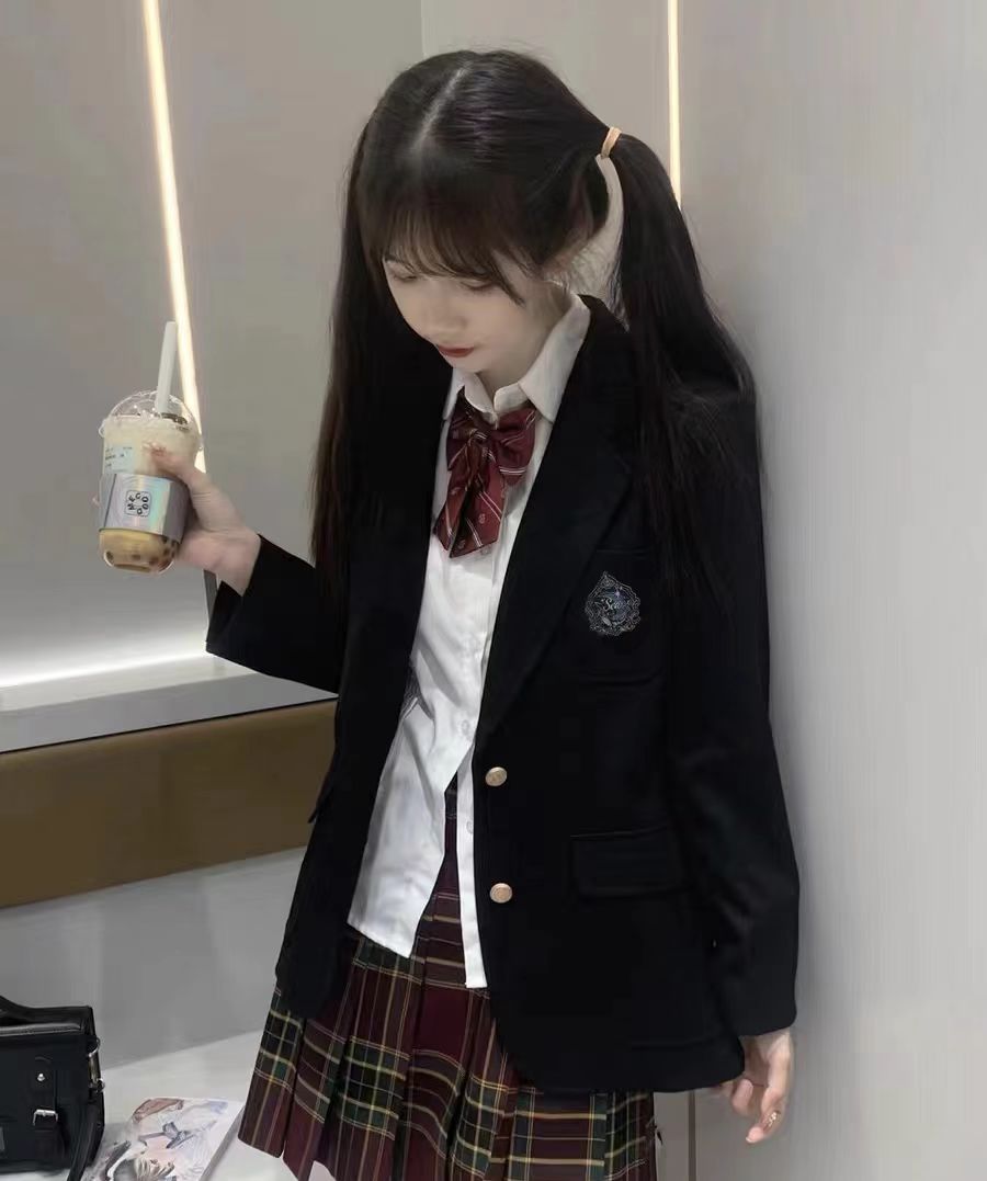439426.JPG 今日数学课代表的胸摸起来软软的作文_国际速报