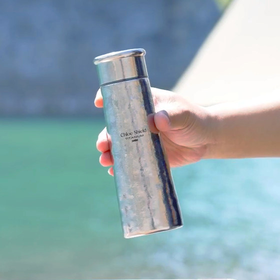 Kodun Pure Titanium Thermos Cup 야외 더블 레이어 캠핑 고급 티타늄 워터 컵 남자와 여자 헬스 워터 컵 순수 티타늄 캐주얼 컵 Kodun Pure Titanium Thermos Cup 야외 더블 레이어 캠핑 고급 티타늄 워터 컵 남자와 여자 헬스 워터 컵 순수 티타늄 캐주얼 컵
