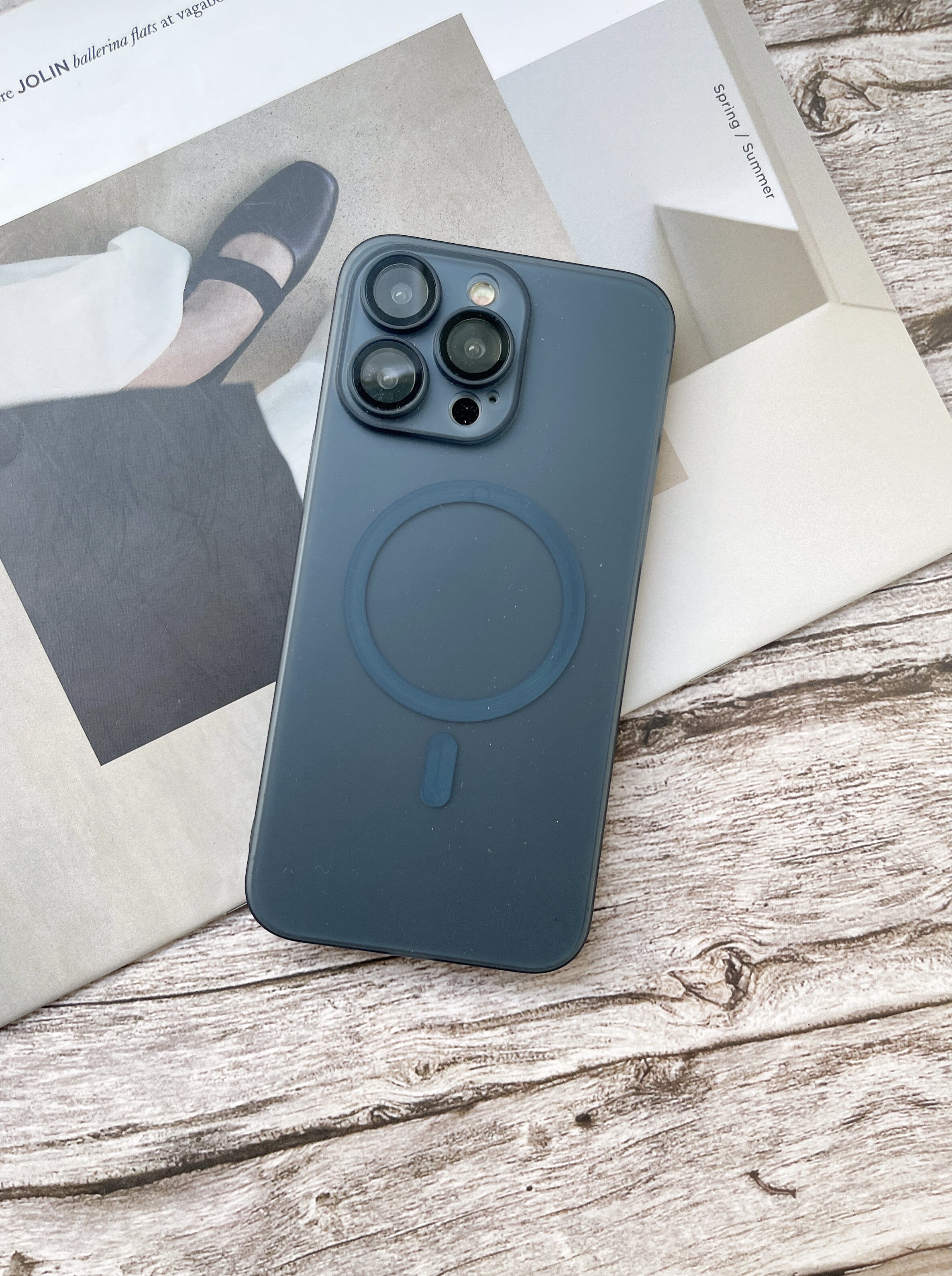 参数信息品牌维夫尼型号适用iphone15pro手机壳超薄磁吸苹果12promax