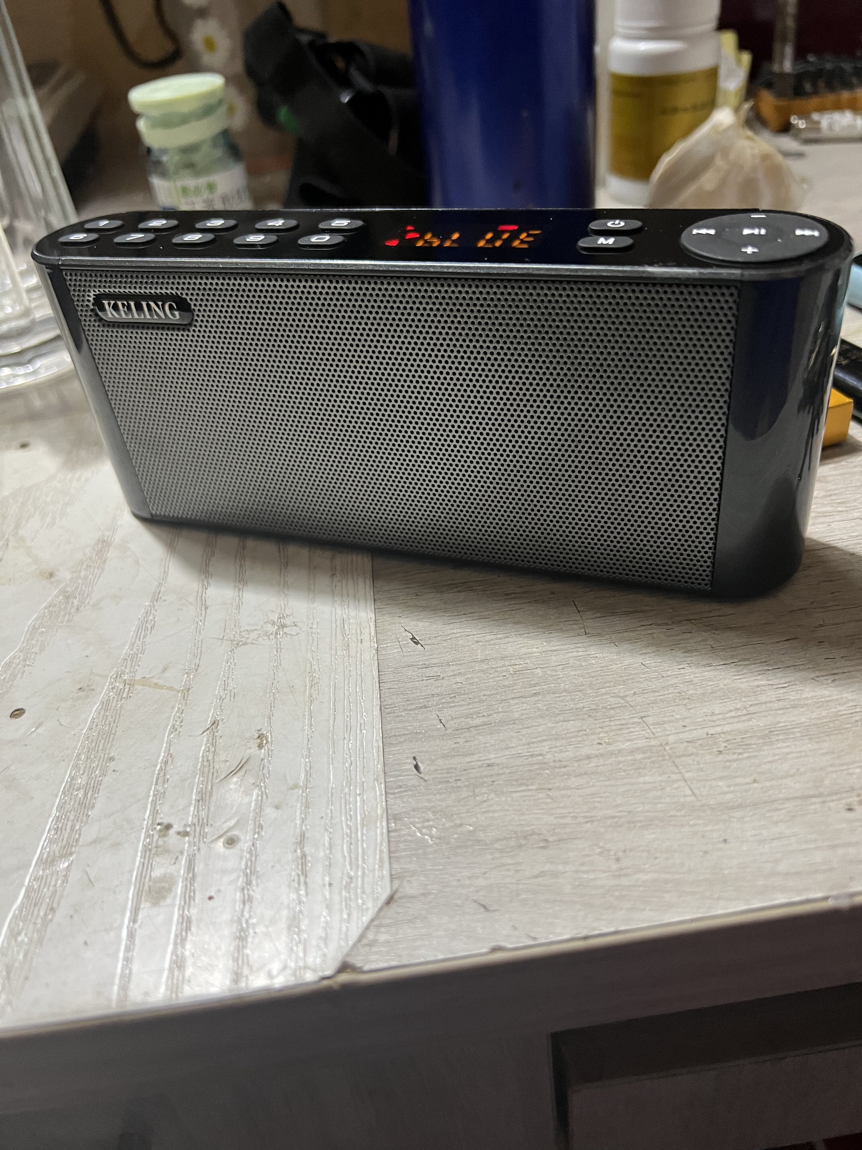 科凌q8双喇叭蓝牙音箱无线手机迷你3d音响户外大音量收音机便携式插卡