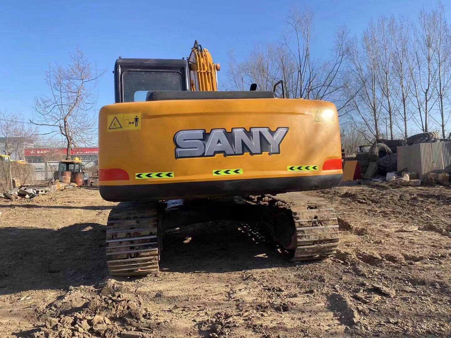 型号为三一135型履带式液压挖掘机一辆 - 资产处置 - 阿里资产