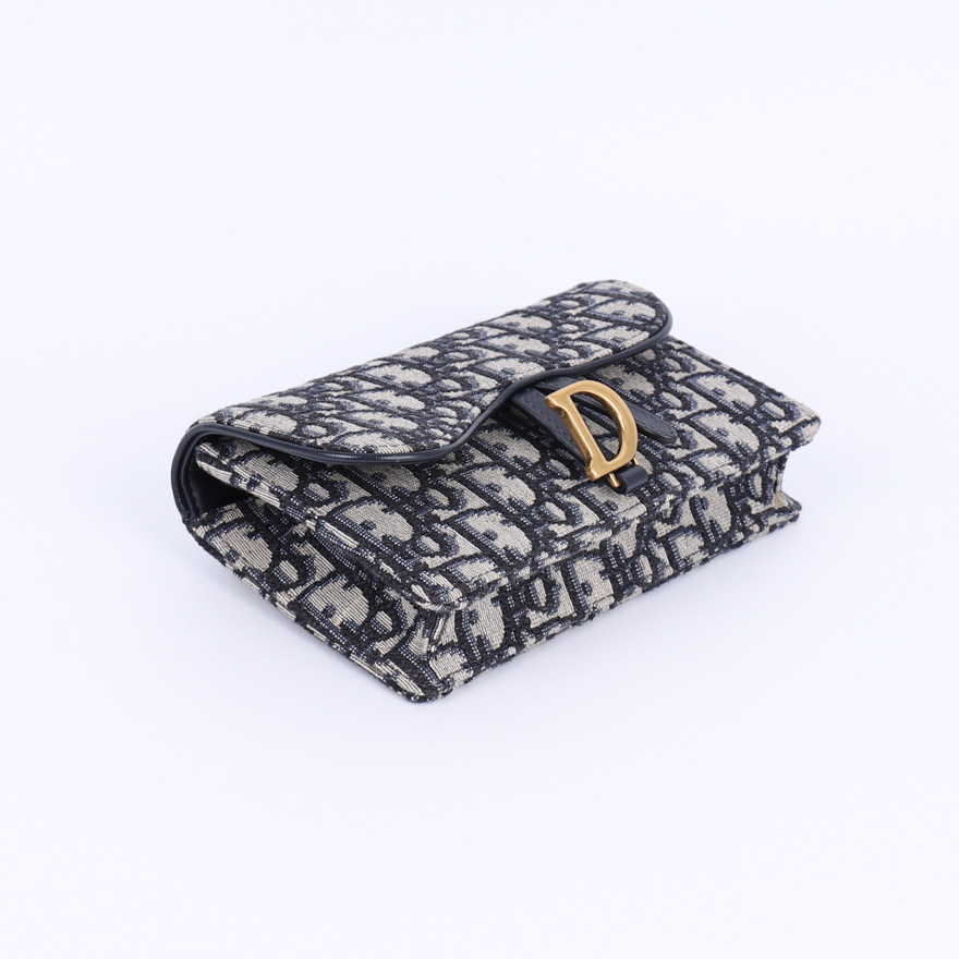 鉴定机构: 商家自检流行款式名称: 其他款式: 腰包上市时间: 2019年