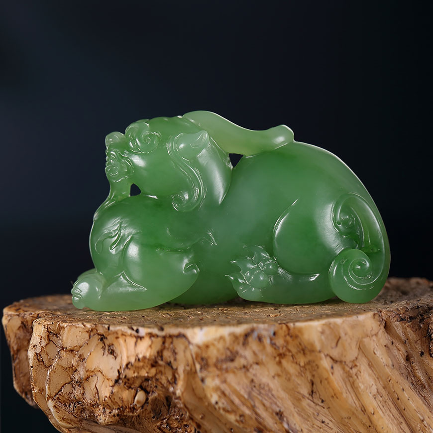 省级玉雕大师任翀作品和田玉碧玉立体圆雕瑞兽貔貅守护挂件28克w5