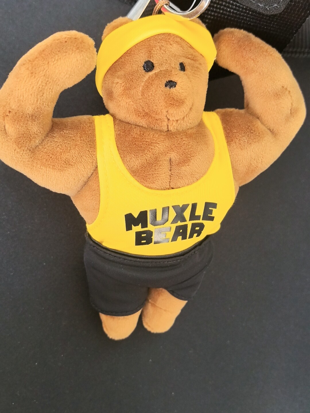 韩国madonggom官网代购肌肉小熊腹肌马东锡毛绒公仔ins钥匙扣挂件