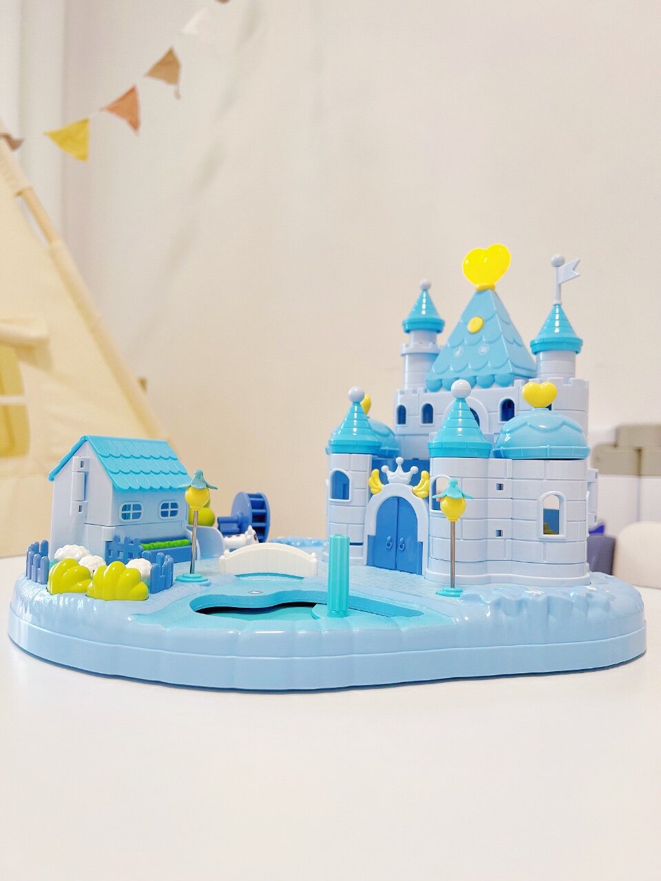 迷你仿真公主城堡微缩娃娃屋小物品儿童磁力过家家玩具女孩模型