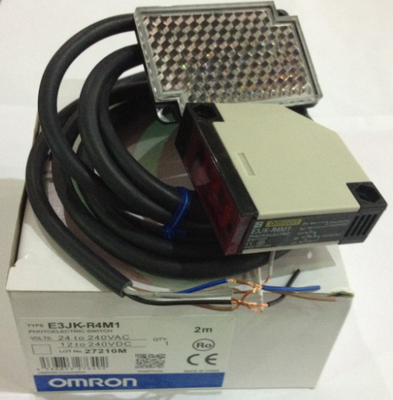 Original installation OMRON OMRON Photoelectric switch E3JK-R4M1