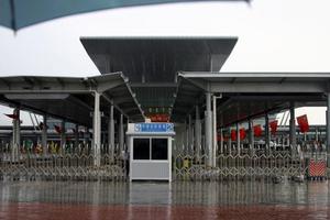 深圳湾口岸过关香港 香港旅游团签L签送关 港