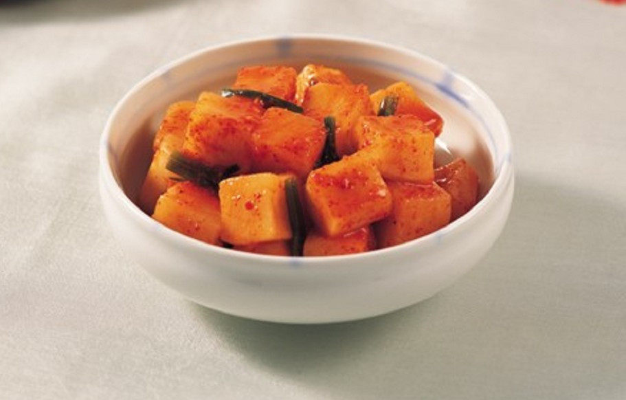 舌尖上的中国韩国泡菜 萝卜块 500g下饭菜 正宗手工泡菜
