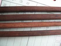 2 Two pairs of good use of old wooden chopsticks Red Upper chopsticks of the Republic