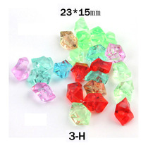 Childrens game toys treasure ornaments acrylic diamond blue emerald jewelry performance supplies stage props