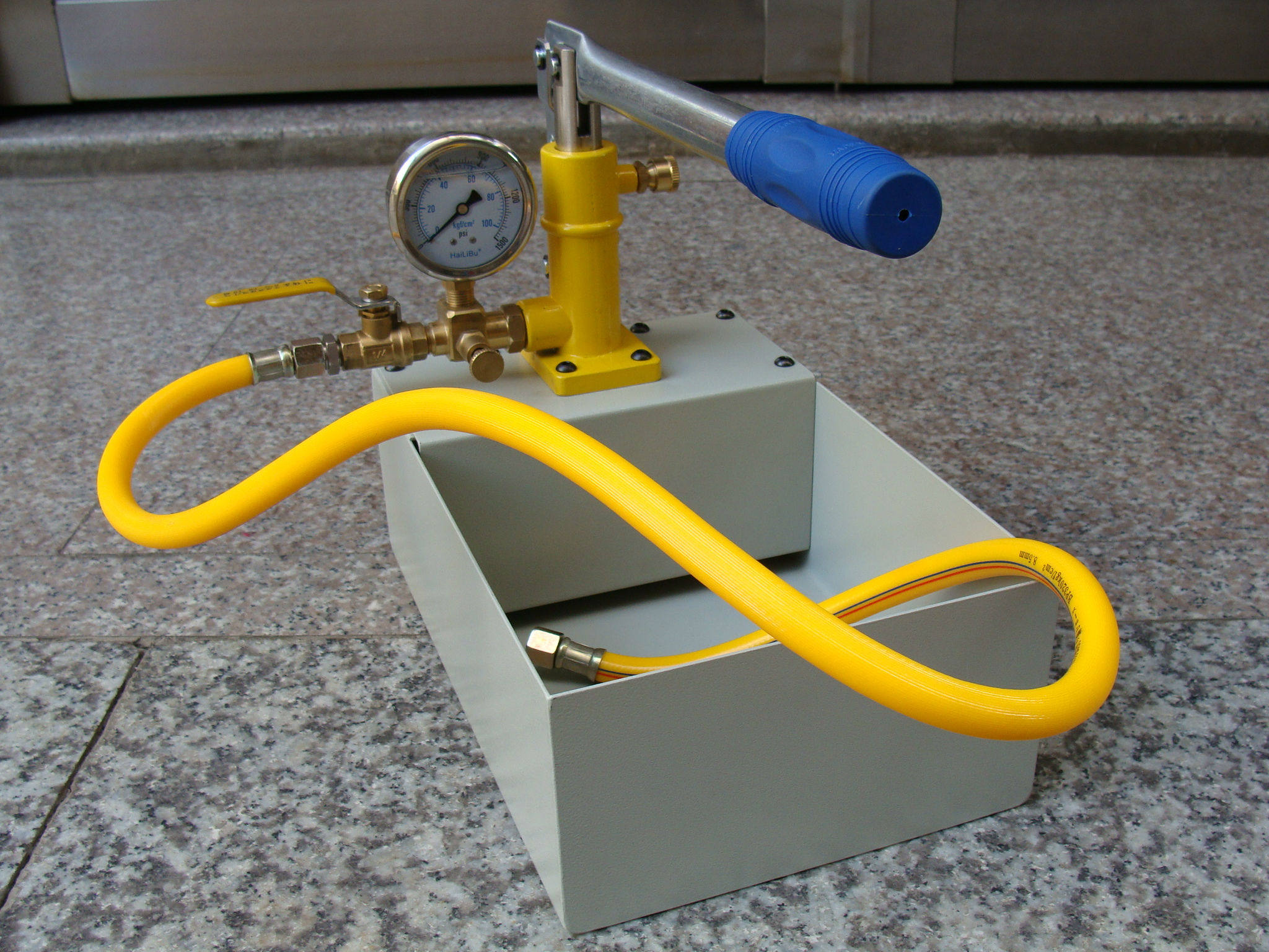 台湾模具试水机 模具试运水机 模具测试机 手动试压泵 测压泵