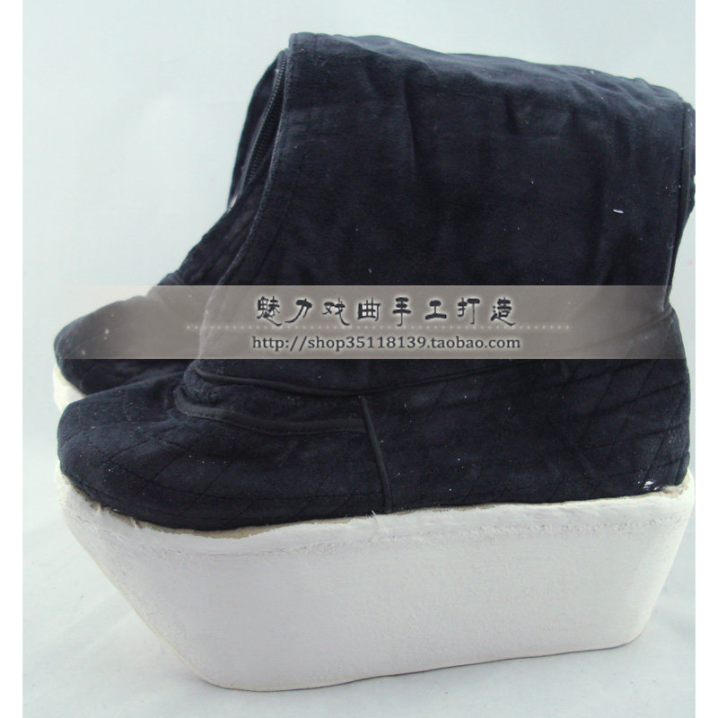 戏曲朝靴/专业用靴/戏曲牛皮纸底靴/专业云靴2.5寸