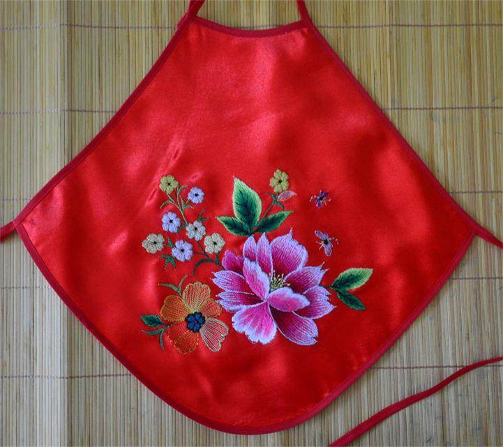 手工刺绣肚兜,新款【0--3岁】小牡丹图案肚兜,双层护腹肚兜