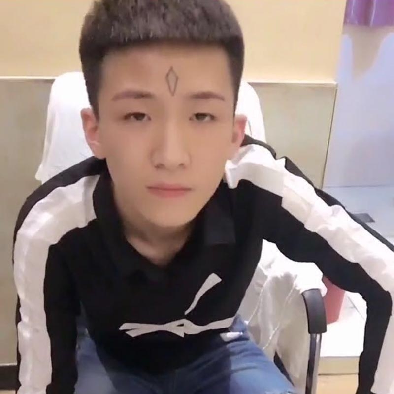 【快手红人赵逸轩同款衬衫男长袖韩版秋季青年