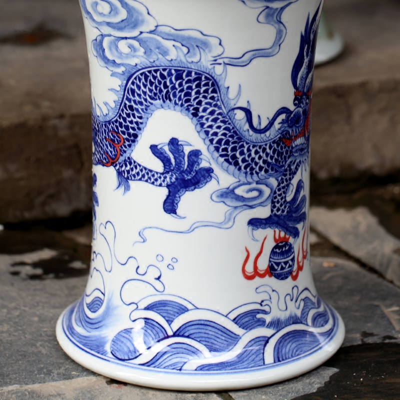 Jingdezhen ceramics hand - made dragon playing bead figure goldfish turtle sitting room of Chinese style of large cylinder household furnishing articles