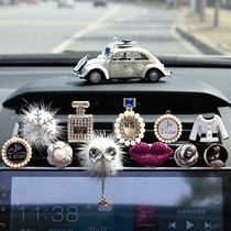 Creative car outlet perfume car air conditioning outlet perfume clip Car interior decoration aroma clip Mink hair woman