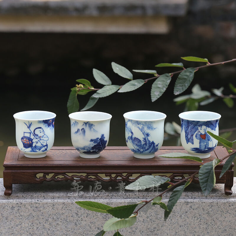 Beijing DE tea ware and auspicious jingdezhen blue and white new checking ceramic individual cup sample tea cup and cup