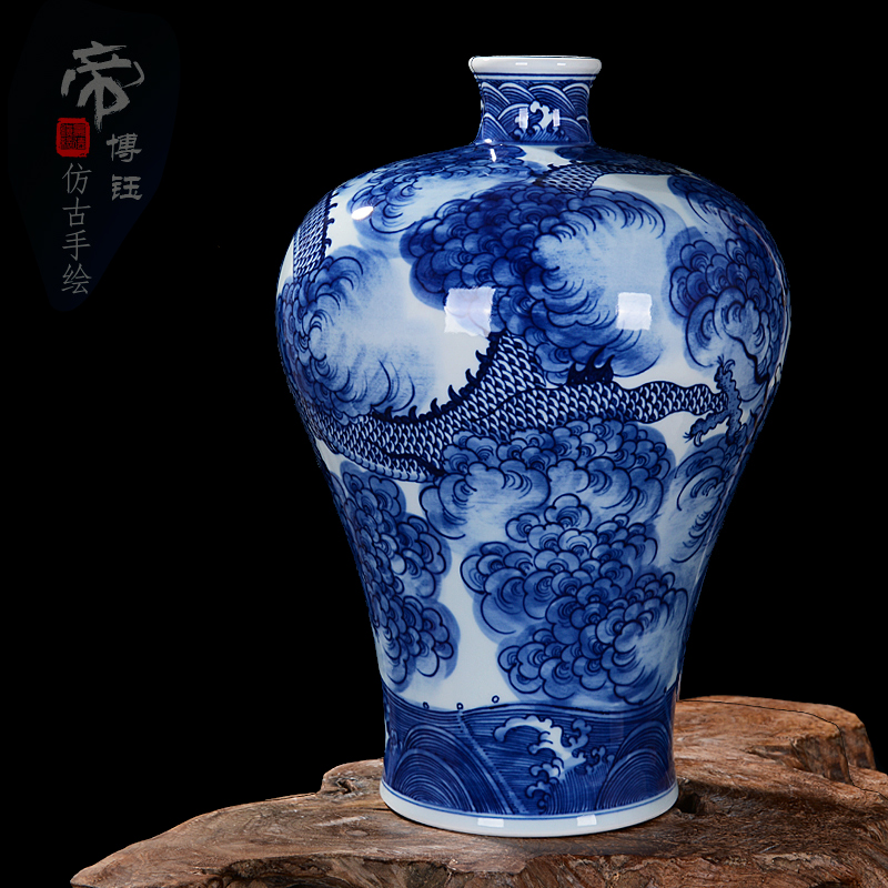 Jingdezhen ceramic vase imitation yongzheng high - grade hand - made antique blue and white porcelain dragon grain mei bottle decoration furnishing articles