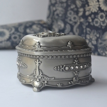 European Style Heart Jewelry Box Antique Tin Color Diamond Jewelry Box Metal Storage Box Cotton Swab Box Home Decoration Gift
