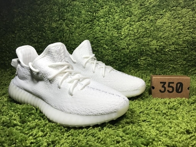 椰子350 v2纯白图片