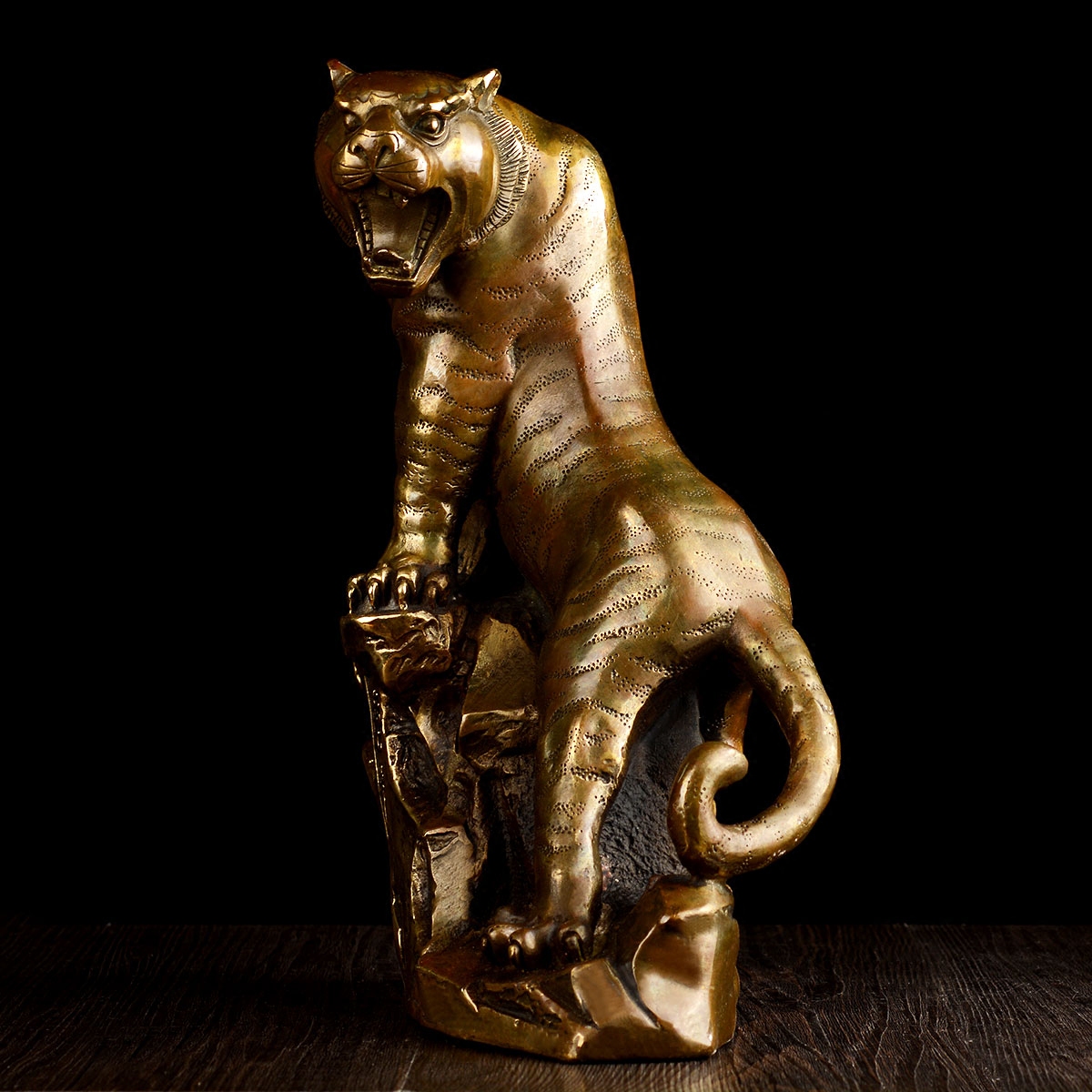 风水阁风水纯铜老虎摆件_风水阁摆设_太平洋家居网产品库