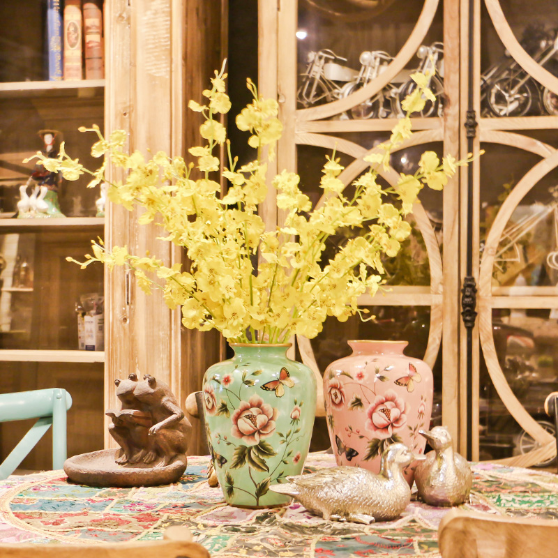 American country butterfly spring buds ceramic vase Europe type restoring ancient ways is the living room table dry flower, flower art flower arranging furnishing articles