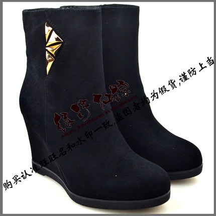 接吻猫女鞋2015冬季新款专柜正品坡跟绒面时