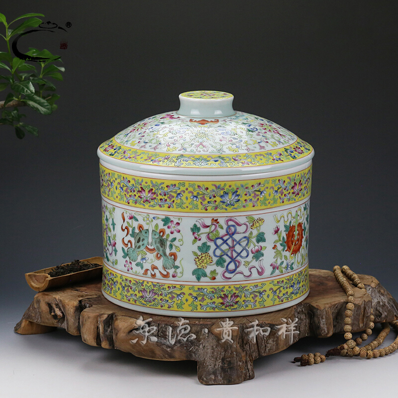 DE POTS and auspicious Beijing jingdezhen ceramics by hand and POTS are scattered receives cake caddy fixings receives three as cans