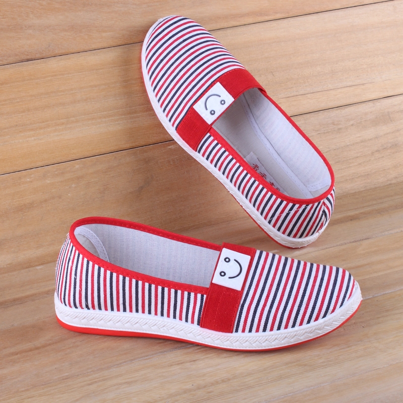 2018春季新款老北京布鞋女单鞋平跟防滑软底