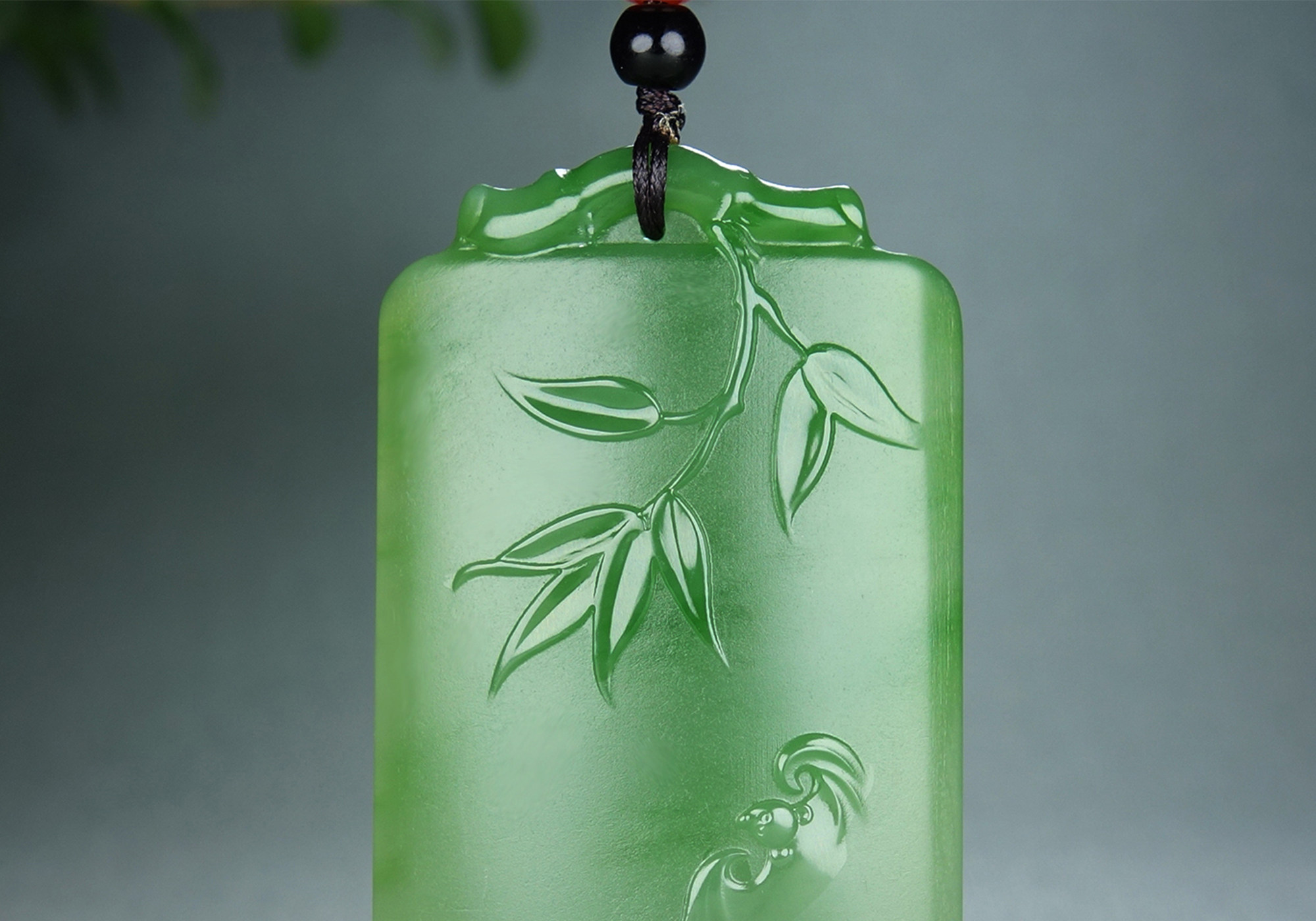 时晓铎玉雕工作室 时晓铎工作室出品和田玉碧玉祝福牌子挂件30.41g