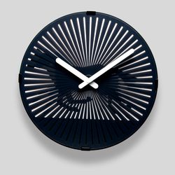 New dynamic rotating clock creative round wall clock living room modern wall clock silent phantom turntable clock creative wall clock