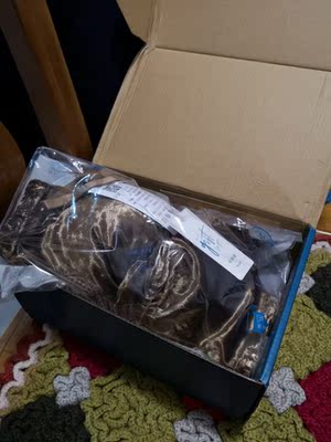 质量还行～但是实物没有图片拍的那么好看～一共买了7套～结果收到货有一款断货了～