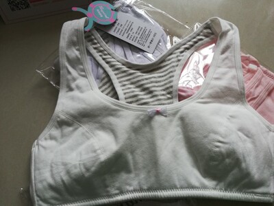 此用户没有填写评价。 此用户没有填写评价。