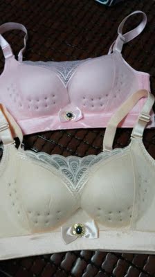 感觉不错，肉肉都已经全部包进去了。并且还蛮透气的。没有钢圈，穿起来比较舒服