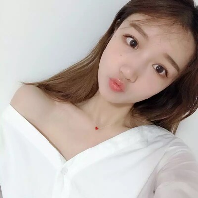 深田恭子同款红爱心锁骨链超级人气款,红色部分是红珊瑚,百搭款,超级美! 深田恭子同款红爱心锁骨链超级人气款,红色部分是红珊瑚,百搭款,超级美!