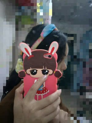 没有异味，第一次买，感觉羞羞哒，店家还送了扎头发的，颜色怪怪的