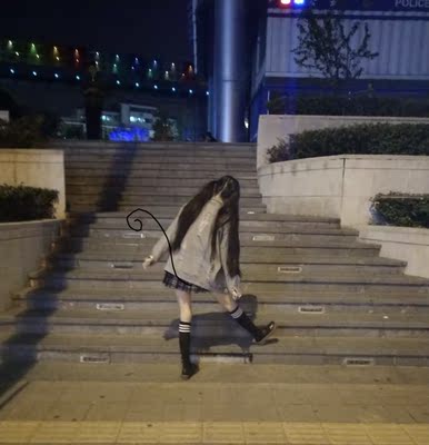 袜子很好.但是我买错了.根本没有180的身高.但是不影响穿着.(゜ロ゜)