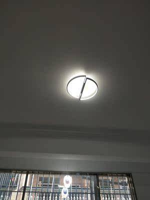 【揭秘】想知道西西可灯饰怎么样，是哪里生产的，有实体店没啊