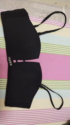 内衣试过了，两件上身效果都很好，也不下滑，聚拢效果很棒，准备在入手两件！